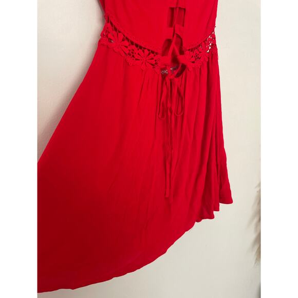 Lulus Red Crochet Strappy Back Mini Dress Size Medium Holiday Christmas Party - Picture 8 of 11